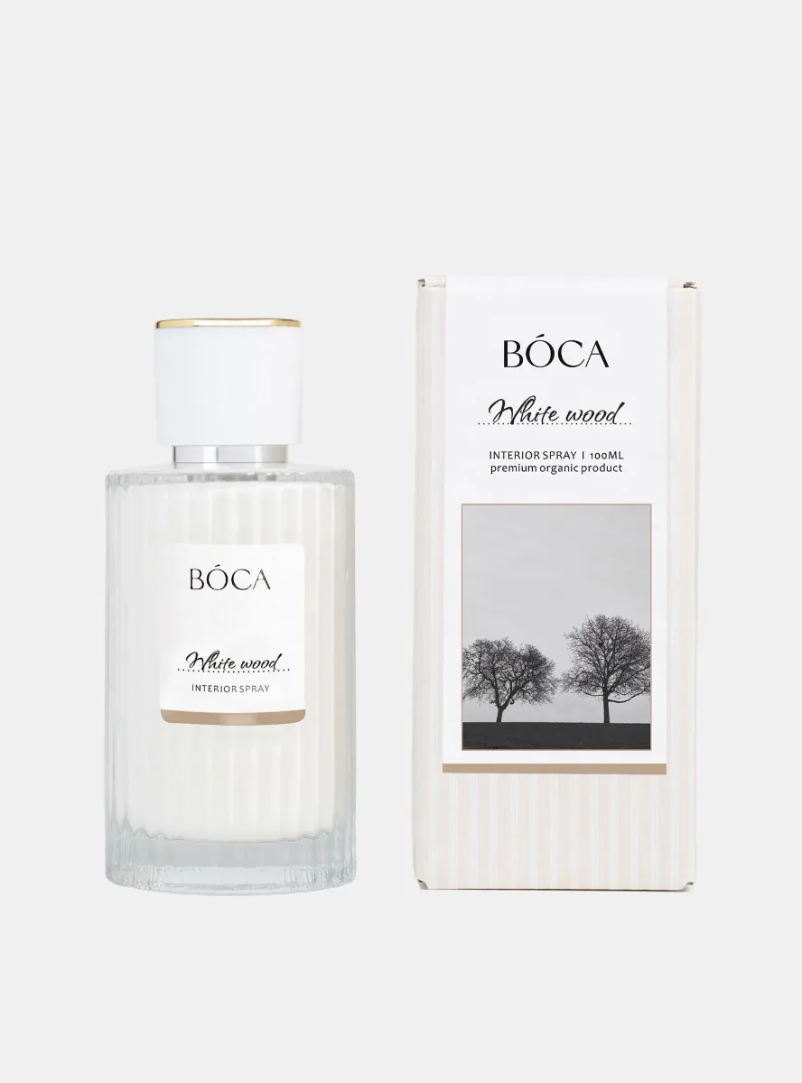 Интерьерный спрей WHITE WOOD 100 ml: кедр, инжир, шафран, сандал, ветивер, кокос Способ применения: распылите в воздухе или на текстиль, чтобы наполнить пространство ароматом